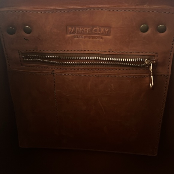 Parker Clay Tote - Picture 3 of 5